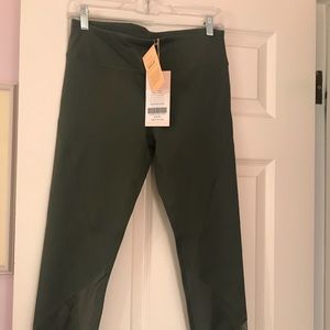 Demi Lovato X Fabletics hunter green leggings